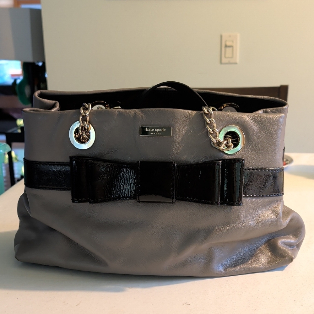 kate spade Gray Shoulder Bag with Black Patent Bow and Chain Handles